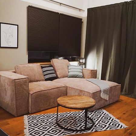 Stilvolles City-Loft Mit Privatem Whirlpool เทรียร์ ภายนอก รูปภาพ